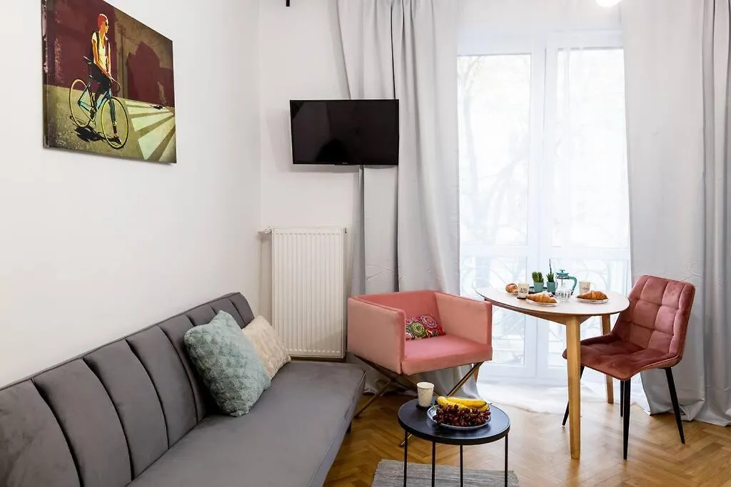 Apartment Romantyczny, Nowoczesny W Sercu Placu Zbawiciela! Warsaw